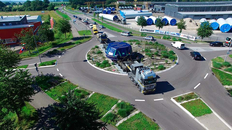 Gutmann Transport Tunnelbohrmaschine Herrenknecht Gelaende Goldscheuer